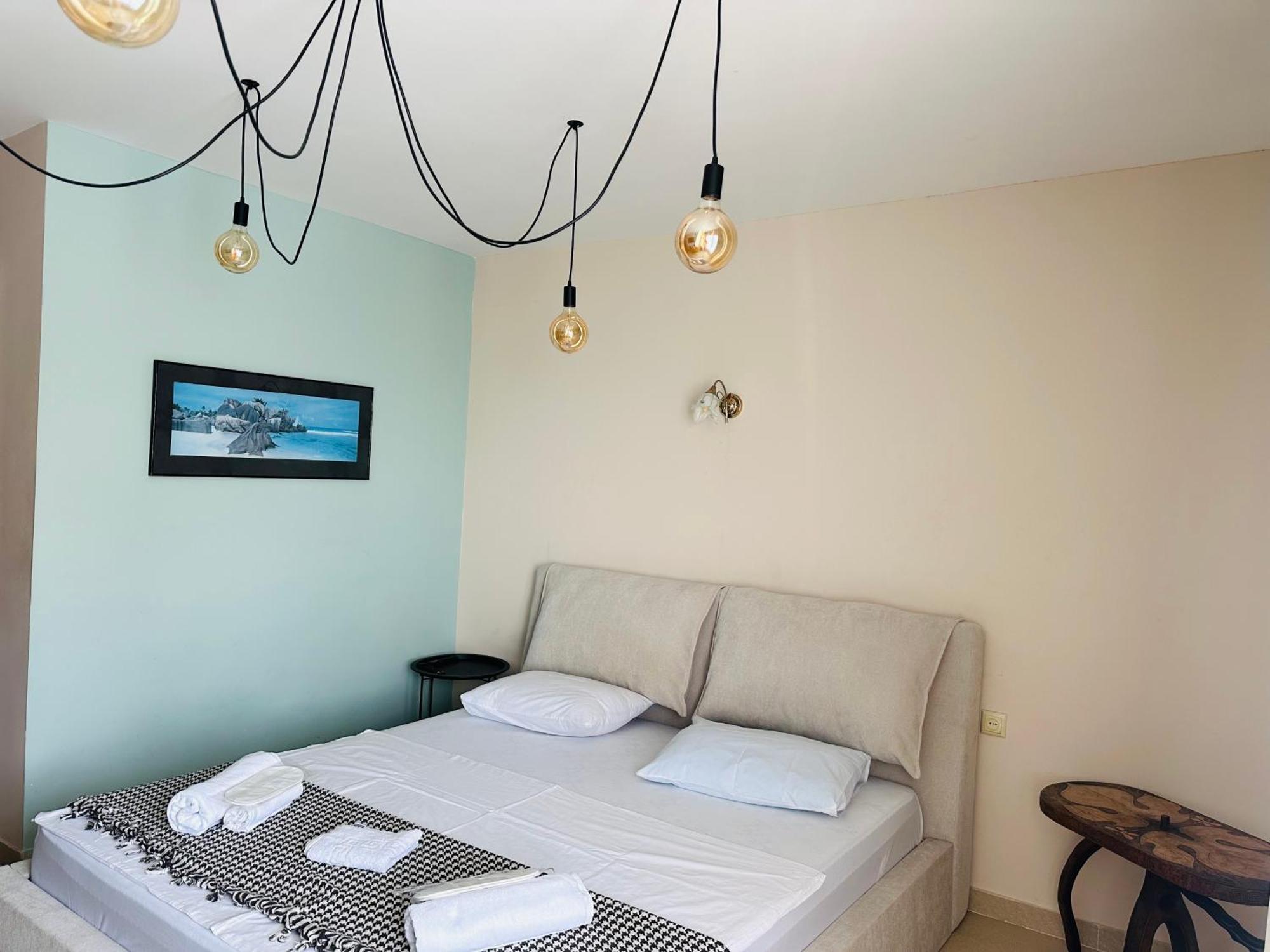 Claude Monet Beach Hotel Ureki Dış mekan fotoğraf