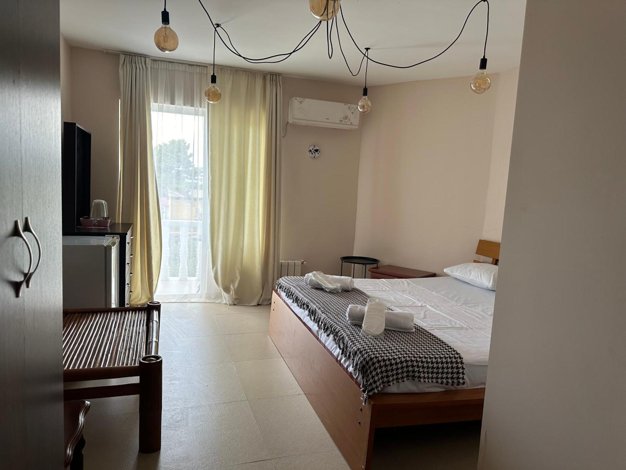 Claude Monet Beach Hotel Ureki Dış mekan fotoğraf