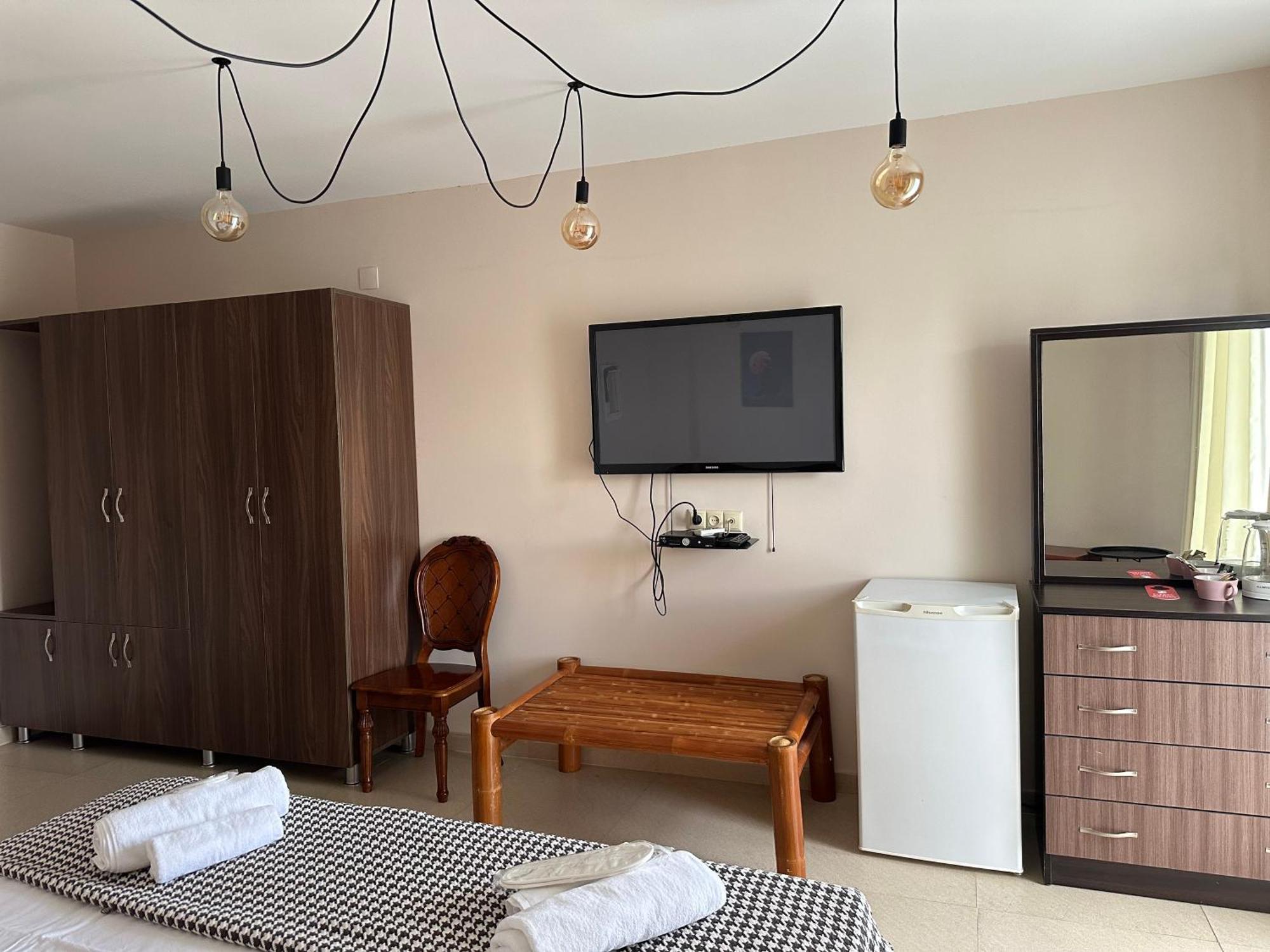 Claude Monet Beach Hotel Ureki Dış mekan fotoğraf