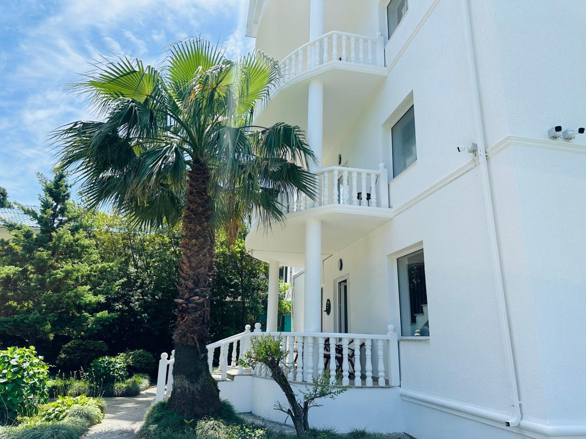 Claude Monet Beach Hotel Ureki Dış mekan fotoğraf